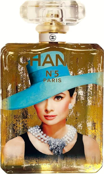 Hepburn No.5 - Golden Bottle - Sannib - Watergate Contemporary